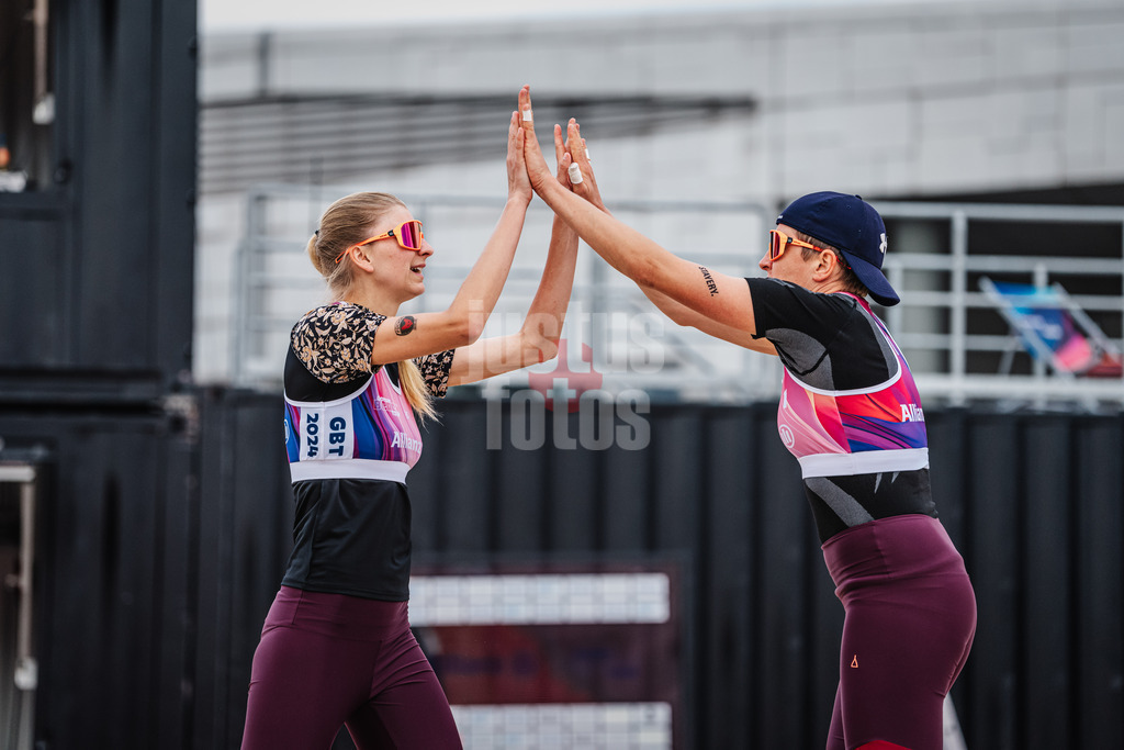 Beachvolleyball | Frauen | German Beach Tour 2024 | Tourstop Bremen | 06.06.2024 | v.l. Nele Barber und Melanie Gernert