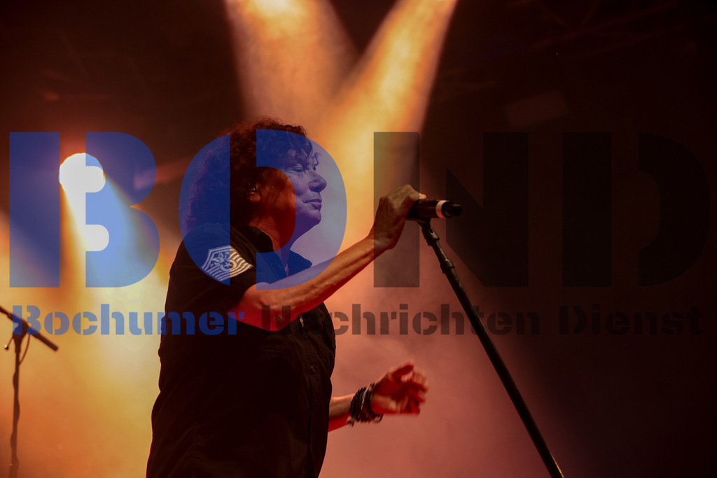 Zeltfestival Ruhr 2024 - Mr. Big  {date} -  | {headline}(Foto: Sebastian Sendlak / BOND) - Realisiert mit Pictrs.com