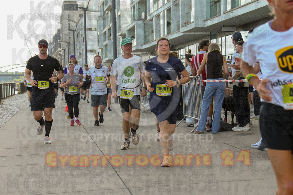 250920_1451_EX1_7880 | Sportfotografie im Rhein-Sieg Kreis, Köln, Bonn, NRW, Rheinland Pfalz, Hessen, etc. Unser Tätigkeitsfeld umfasst den Laufsport vom Volkslauf über den Marathon, Duathlon, Triathon bis zum Ultralauf wie Kölnpfad Ultra oder Schindertrail.