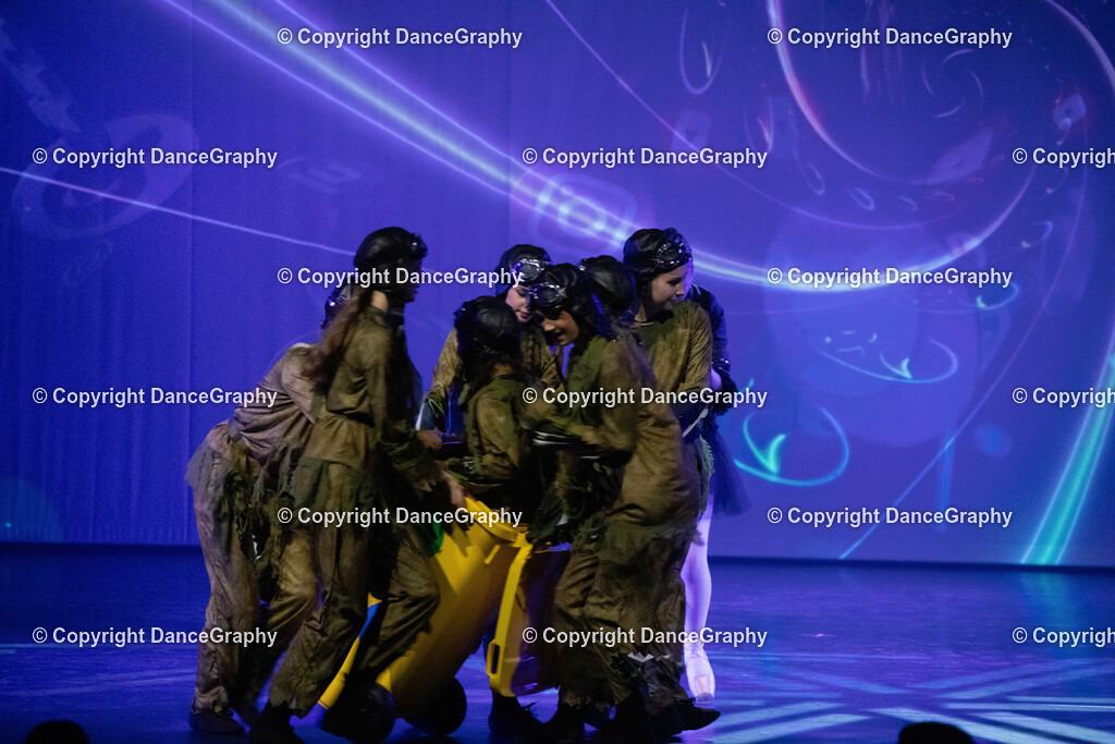 GPHY2417 | DanceGraphy - Realisiert mit Pictrs.com