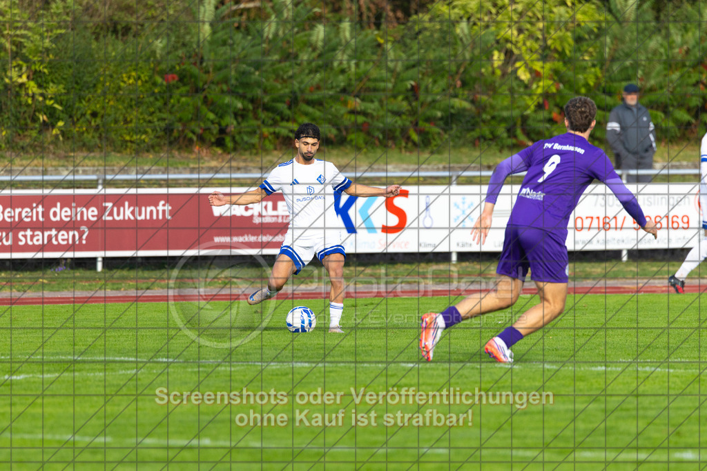 20261010_153957_0599_(c)_by_PhotoPeet | #,1.FC Eislingen (weiß) vs. TSV Bernhausen (lila), Fussball, Landesliga 2 - wfv, 11. Spieltag, Saison 2026/2027, Rasenplatz, Eichbachstation, Haldenstraße, 73054 Eislingen, 10.10.2026 - 15:30 Uhr,Foto: PhotoPeet / Sport- &amp; Eventfotografie / Peter Harich