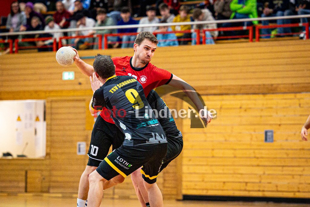 TSV Weiheim II gegen TSV Schongau | Bezirksliga Handball Herren 2024/25, TSV Weiheim II gegen TSV Schongau, 20250118,Kilian HIERONYMUS (TSV Weilheim II 10) in Aktion,2025-01-18 in Weilheim (Jahnhalle)Kilian HIERONYMUS (TSV Weilheim II 10)Copyright: WolfgangxLindner foto-lindner.de