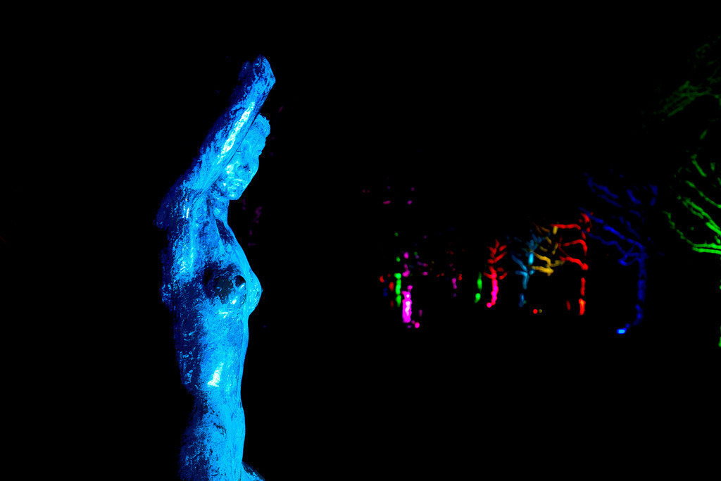 Parkleuchten_GrugaEssen24_28 | Bildergalerie von Sport-Ereignissen aber auch von weiteren spannenden Dingen - nicht nur vom Niederrhein. In Anlehnung an den bekannten Spruch von Hanns Dieter Hüsch heißt das Motto: "Niederrhein ist überall".  - Realisiert mit Pictrs.com