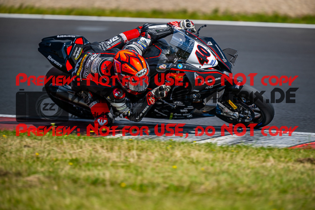 MaZZes_Fotomatrix_20230625_6021986_3283 | PRO SUPERSTOCK