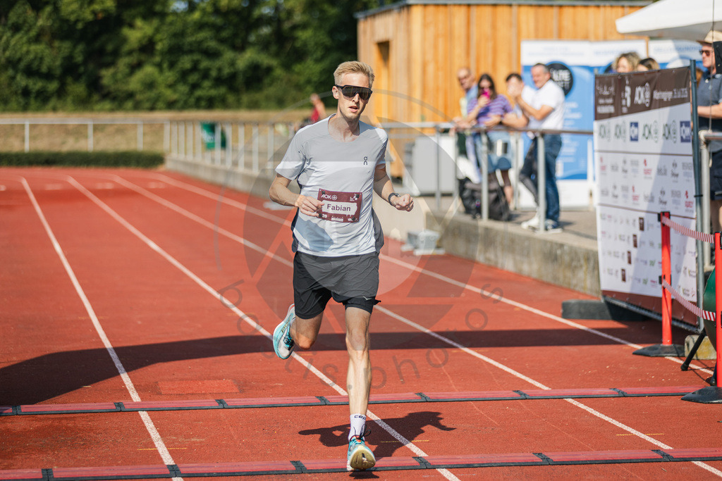 2026-07-26 Halbmarathon Moenchsdeggingen - 00442 | bastis.photos - Realisiert mit Pictrs.com