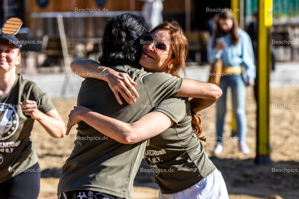 2025-200081649-Strandvölkerball-WM_1 |  23.08.2025; Berlin Foto: Gerold Rebsch - www.beachpics.de
