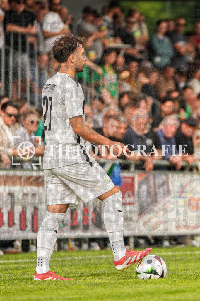 GER, FC Zell - FC Wittlingen, Fussball, Rothaus Bezirkpokal, Finale, Saison 2024/2025, 29.05.2025 | GER, FC Zell - FC Wittlingen, Fussball, Rothaus Bezirkpokal, Finale, Saison 2024/2025, 29.05.2025Foto: TH Fotografie/Alessio Bosco