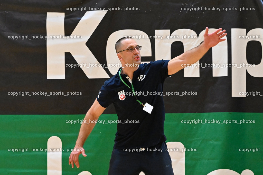 SC Ferlach vs. HSG Holding Graz 23.9.2023 | Headcoach SC Ferlach ARNAUDOVSKI Risto, SC Ferlach vs. HSG Holding Graz 23.9.2023, SC Ferlach vs. HSG Holding Graz am 23.09.2023 in Bleiburg (Ballspielhalle Ferlach), Austria, (Photo by Bernd Stefan)