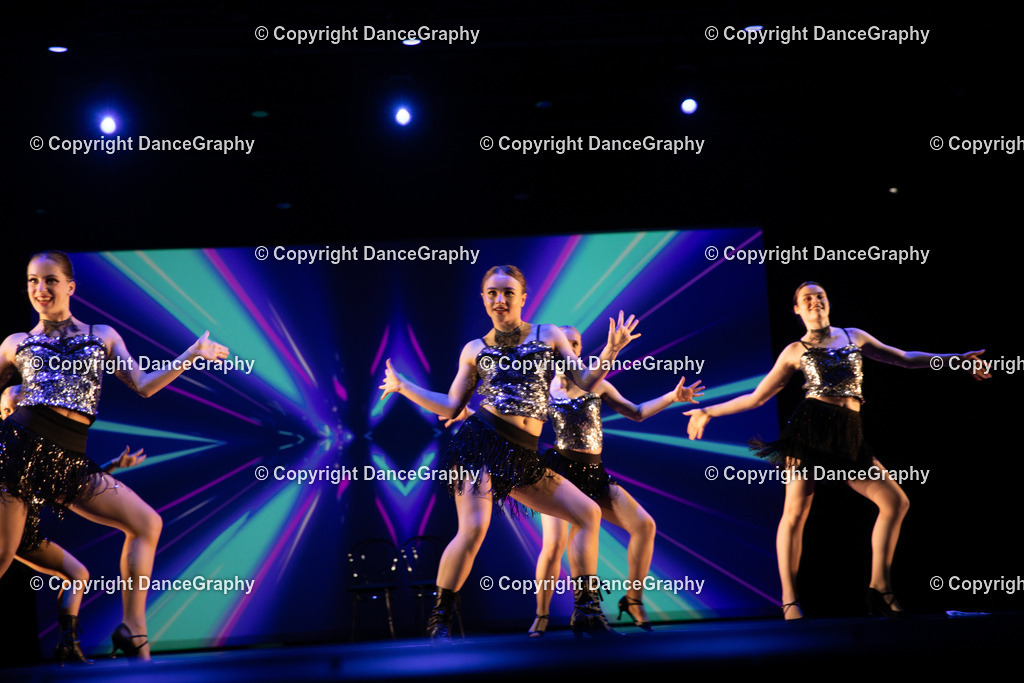 GPHY4200 | DanceGraphy - Realisiert mit Pictrs.com