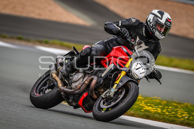 0077-260605BB-049_77 | Deine Full-Service-Agentur für ✔️Videoproduktionen und ✔️Motorsportfotografie Jetzt Angebot anfragen!