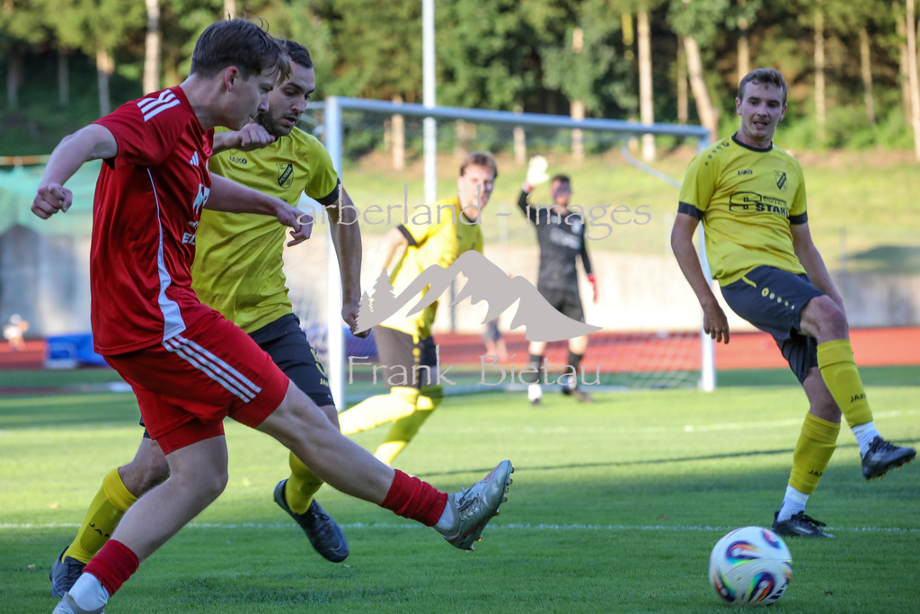 OE7A1711 | Medien- Sport- Entertainmentfotos