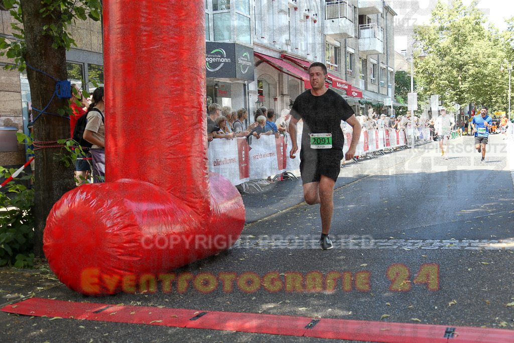 250621_1207_EX1_4948 | Sportfotografie im Rhein-Sieg Kreis, Köln, Bonn, NRW, Rheinland Pfalz, Hessen, etc. Unser Tätigkeitsfeld umfasst den Laufsport vom Volkslauf über den Marathon, Duathlon, Triathon bis zum Ultralauf wie Kölnpfad Ultra oder Schindertrail.