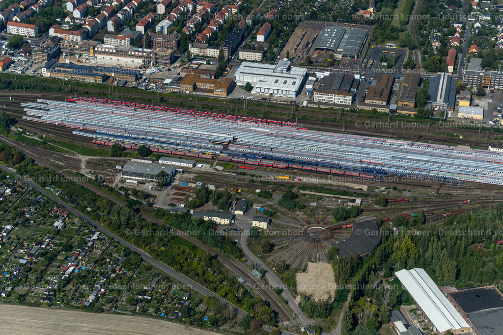 4041716 | LEIPZIG 15.09.2020 Bahnbetriebswerk und Ausbesserungswerk, Wartung und Instandhaltung von Zügen und Waggons des Güterverkehrs im Stadtteil Engelsdorf in Leipzig im Bundesland Sachsen. // Repair shop, maintenance and repair of trains and wagons of the freight in the Engelsdorf district of Leipzig in Saxony. Foto: Gerhard Launer
