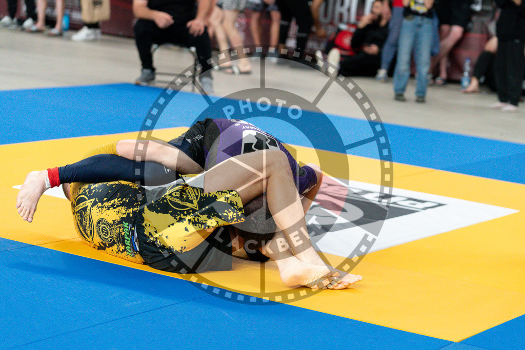20250517PBB5683 | Athletes compete during the first day of the ADCC Amateur World Championship on May 15, 2025 in Warsaw, Poland. © Chiara Dazi / photoblackbelt