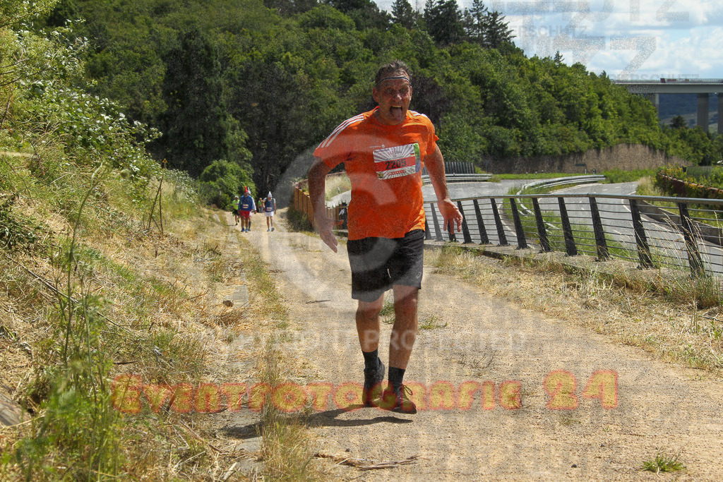240615_1238_EV4_6092 | Sportfotografie im Rhein-Sieg Kreis, Köln, Bonn, NRW, Rheinland Pfalz, Hessen, etc. Unser Tätigkeitsfeld umfasst den Laufsport vom Volkslauf über den Marathon, Duathlon, Triathon bis zum Ultralauf wie Kölnpfad Ultra oder Schindertrail.