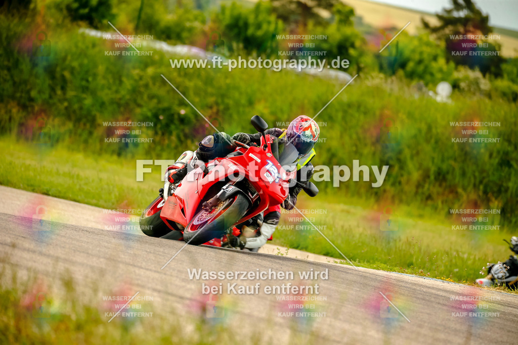 _MOT1417 | Hier findet Ihr Bilder von Touristenfahrten auf der Nürburgring Nordschleife oder von anderen Veranstaltungen die ich besucht habe. Viel Spass beim Durch Schauen 