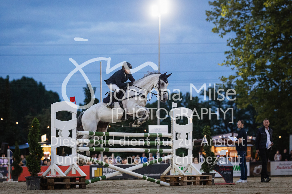 230826_Delbrueck_Barriere-119 | Deine schönsten Turniermomente als professionelle Fotos! Entdecke hochwertige Pferdesport-Fotografie im Online-Shop. Jetzt Fotos finden & bestellen!
