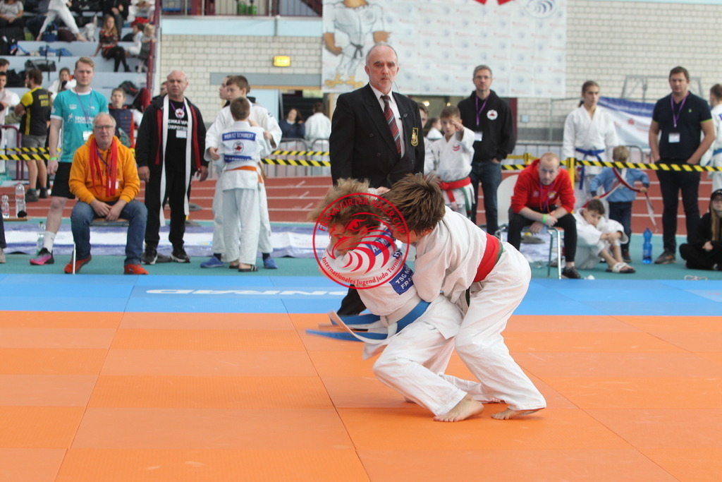 JT6F8756 | Fotos vom Adler Cup - Pictures from Adler Cup

Hier findet Ihr alle Eindrücke und großen Momente der Adler Cup Wochenenden. Here you will find all impressions and great moments of the Adler Cup weekends. - Realisiert mit Pictrs.com