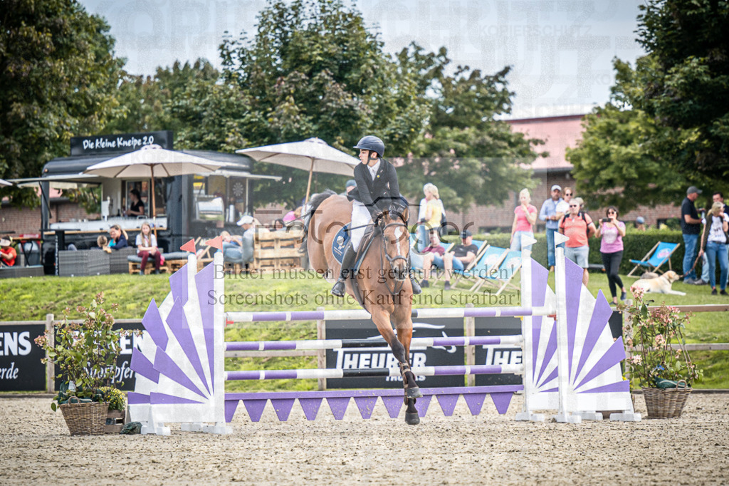 DOS_4468 | Entdecke hochwertige Reitturnierfotos von Foto Oger. Professionell, emotional und authentisch – jetzt Lieblingsmomente im Shop bestellen.Deutschlandweite Turnierfotografie. - Realisiert mit Pictrs.com