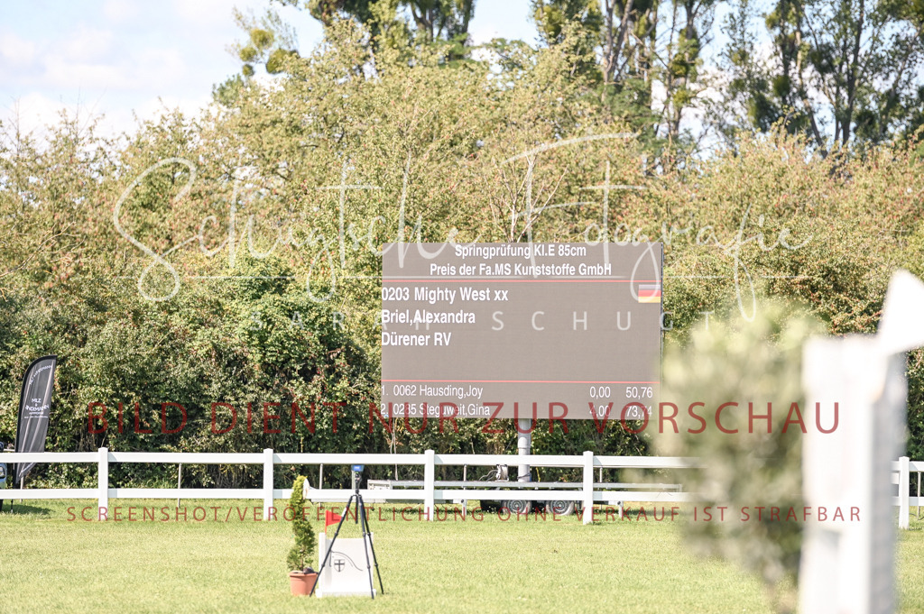 Schugtsche-Düren.2024-05.Springprf.E-23 | Schugtsche Fotografie - Realisiert mit Pictrs.com
