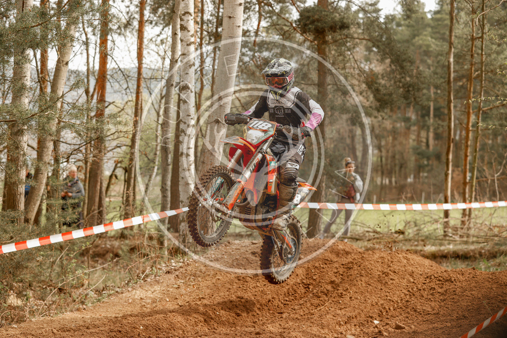4TaktLauf1-610 | koppe-media - Realisiert mit Pictrs.com