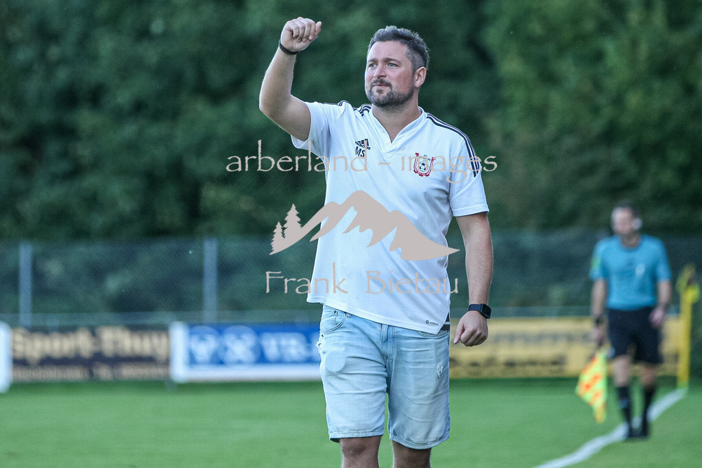 993T2391 | Medien- Sport- Entertainmentfotos