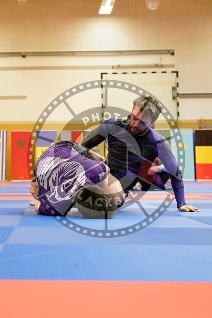 20240203PBB09306 | Fighters compete during the Brazilian Jiu-Jitsu Championship of the AJP Tour in Maintal by Frankfurt am Main, Germany, on February 2, 2024.