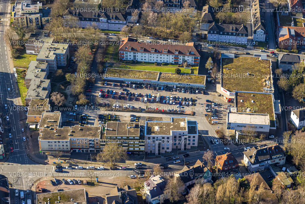 Dortmund240102137 | Luftbild, Wohngbiet Ortskern mit Einkaufszentrum Rewe Supermarkt, Frohlinder Straße Ecke Kirchlinder Straße, Verkehrssituation, Kirchlinde, Dortmund, Ruhrgebiet, Nordrhein-Westfalen, Deutschland