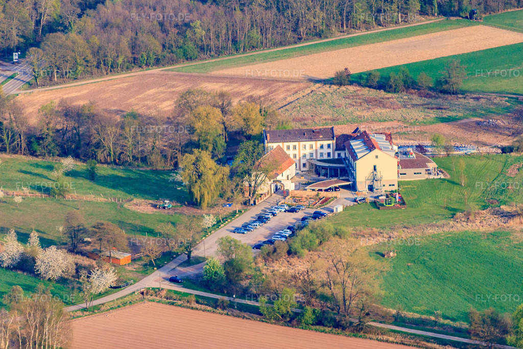 Luftbild: Hotel Zeiskamer Mühle in Zeiskam im Bundesland Rheinland-Pfalz in Deutschland. Foto: IMG_49897.jpg vom 13.04.2012 durch Werner Riehm/FLY-FOTO.de