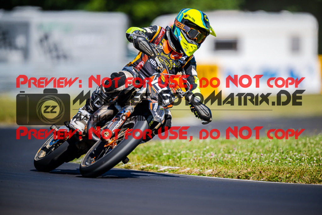 MaZZes_FotoMatrix_220702_360 | ROOKIES