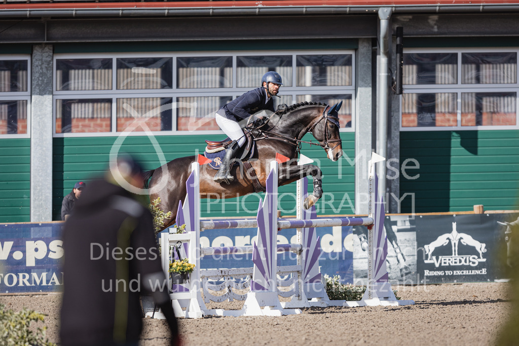 230411_Mühlen_04SprPf-L-438 | Deine schönsten Turniermomente als professionelle Fotos! Entdecke hochwertige Pferdesport-Fotografie im Online-Shop. Jetzt Fotos finden & bestellen!