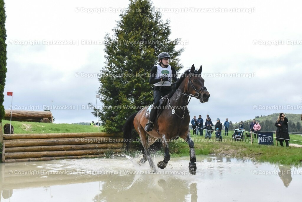 20230513_CCI2_Section2_Gelände_0343 | equistock
