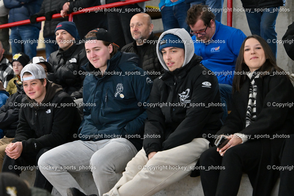 EC Hornets Spittal vs. USC Piraten Velden 18.2.2024 | Besucher Eishalle Spittal an der Drau, EC Hornets Spittal vs. USC Piraten Velden 18.2.2024, EC Hornets Spittal vs. USC Piraten Velden 18.2.2024 am 18.02.2024 in Spittal an der Drau (Eissportzentrum Spittal), Austria, (Photo by Bernd Stefan)