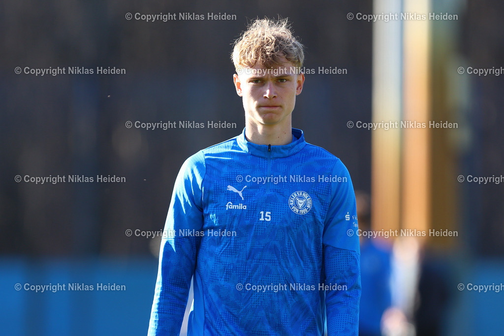 NH_HolsteinKiel_Training_18032026 | #15 Kasper Davidsen (Holstein Kiel)Fußball I Herren I Training I Saison 2025-2026 I Holstein Kiel I 18.03.2026 I Citti-Fußballpark