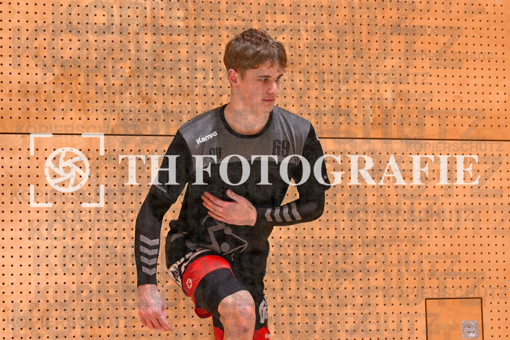 GER, SG Maulburg/Steinen - TV St. Georgen, Handball, Landesliga, 16. Spieltag, Saison 2023/2024, 17.02.2024 | Ole Anton Holzkamp (SG Maulburg/Steinen, #69)

GER, SG Maulburg/Steinen - TV St. Georgen, Handball, Landesliga, 16. Spieltag, Saison 2023/2024, 17.02.2024

Foto: TH Fotografie/Thomas Hess