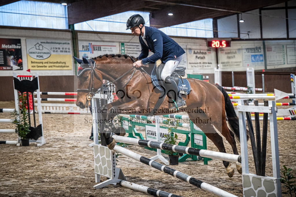 Hallenreittunier Voxtrup 2023 | Entdecke hochwertige Reitturnierfotos von Foto Oger. Professionell, emotional und authentisch – jetzt Lieblingsmomente im Shop bestellen.Deutschlandweite Turnierfotografie. - Realisiert mit Pictrs.com