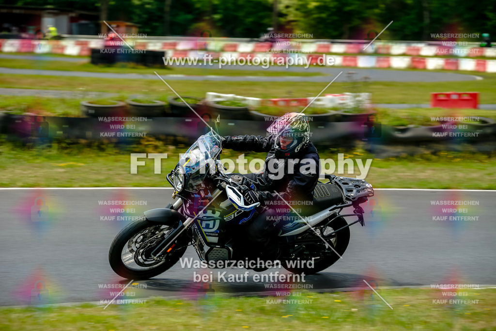 VBK-4850 | Hier findet Ihr Bilder von Touristenfahrten auf der Nürburgring Nordschleife oder von anderen Veranstaltungen die ich besucht habe. Viel Spass beim Durch Schauen 