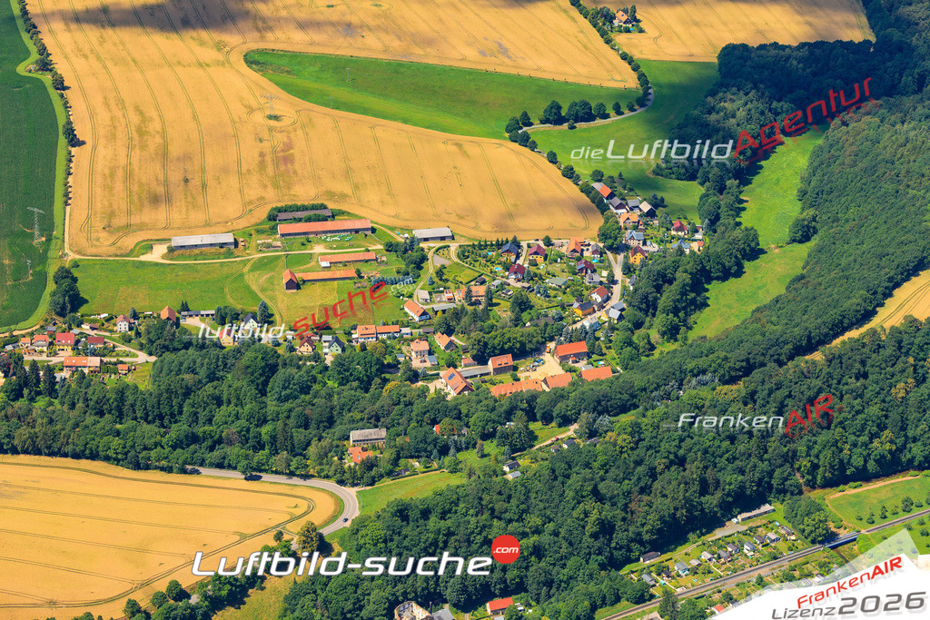 Die Luftaufnahme der Stadt Dippoldiswalde wurde vom UL-Flugzeug heraus erstellt ( keine Drohne )- hohe Auflösung für beste Qualität
