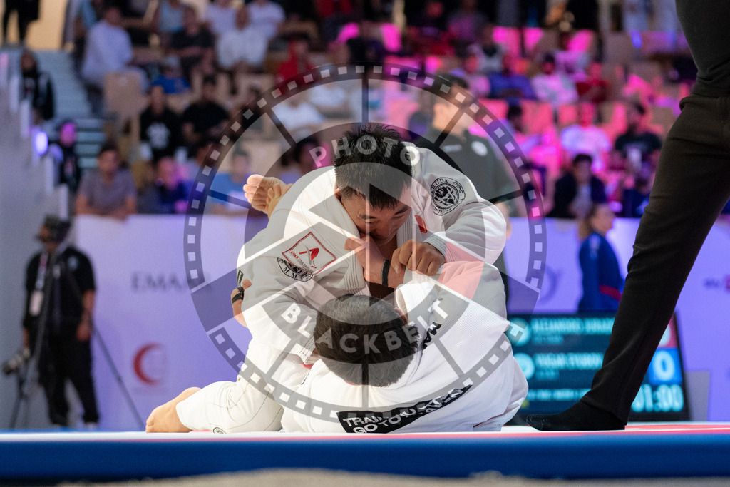 20231106PBB3076 | Fighters compete during the AJP World Master Championship in the Mubadala Arena in Abu Dhabi, Arab United Emirates, on November 6, 2023.