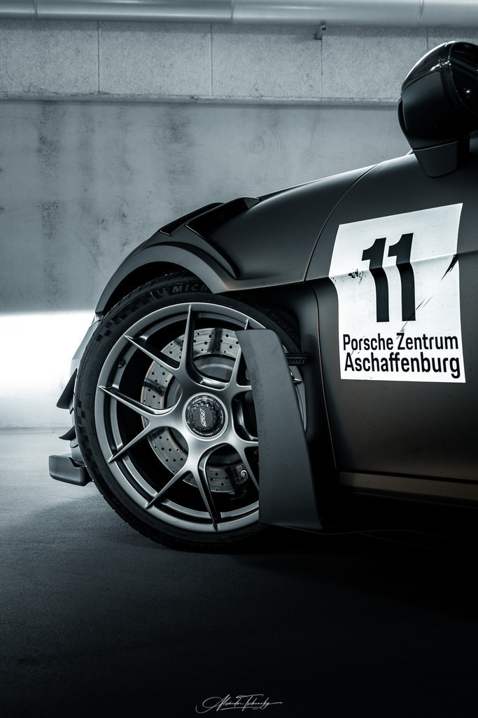 R6AT5285 _Alexander Tschuncky | 911 GT3 RS mit Manthey Kit - Realisiert mit Pictrs.com