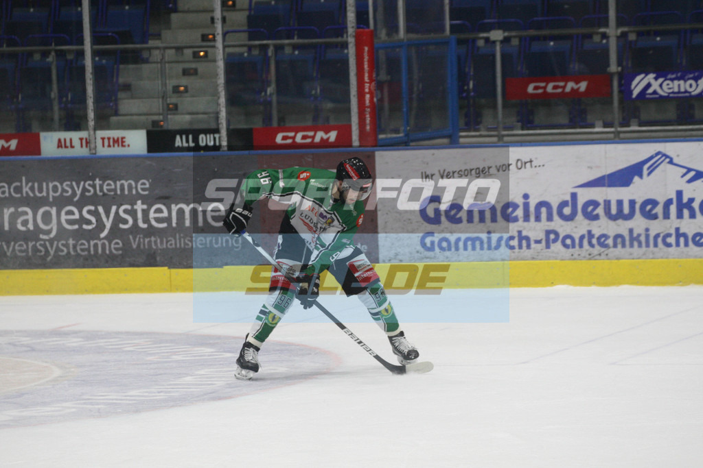 SC Riessersee - Höchstadt Alligators | Anton Seewald - © Sportfoto-Sale / K-Media-Sports / Eishockey-Magazin - Realisiert mit Pictrs.com