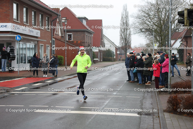 WMLA2493 | Bildershop "Sportfotograf-Oldenburg" mit Fotos von Sportevents in Oldenburg und Umzu. - Realisiert mit Pictrs.com