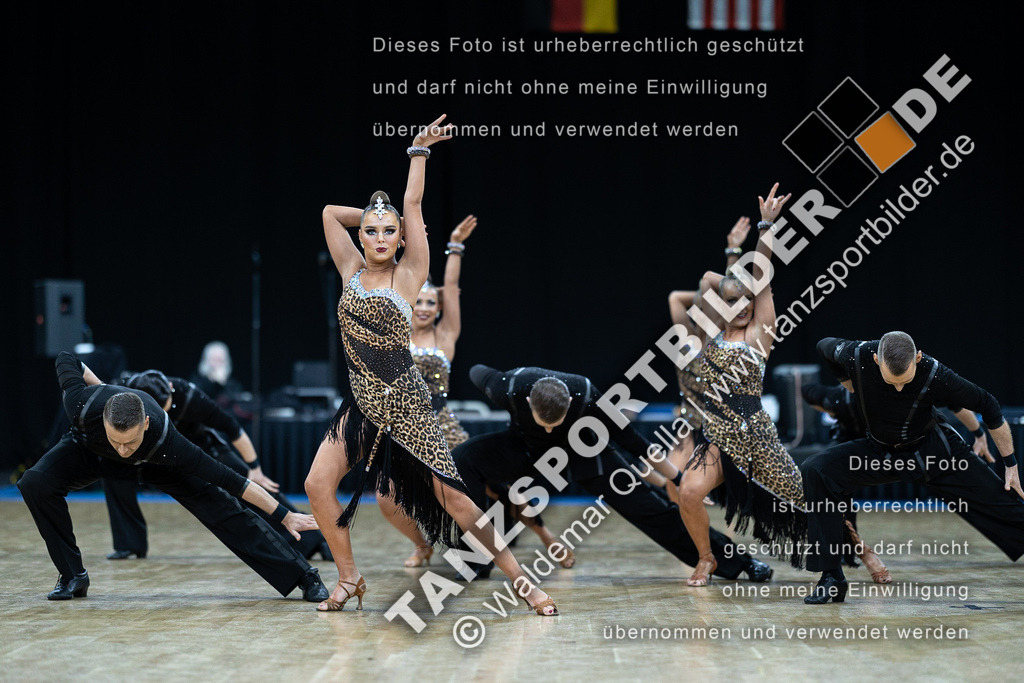 20230226-10456 | Hier finden Sie Tanz Bilder vom Latein und Standard Formationen tanzen. Sportbilder vom Tanzsport. Schöne Fotos und von Weltmeisterschaft, Europameisterschaft, Bundesliga, Regionalliga, Oberliga und Landesliga sowie von GOC Stuttgart, DanceComp, WM Bremen