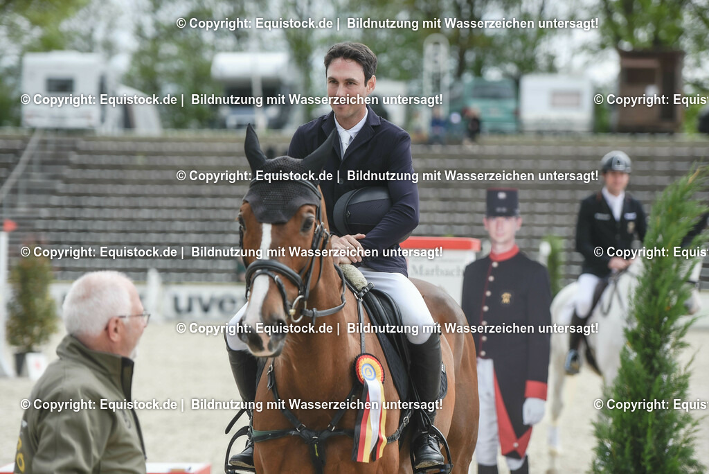 20230514_CCI4_Springen_0446 | equistock