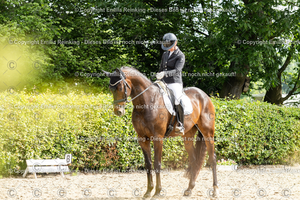 CL5A5943 | Emilia Reinking Fotografie - Realisiert mit Pictrs.com