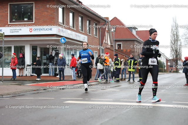 WMLA1874 | Bildershop "Sportfotograf-Oldenburg" mit Fotos von Sportevents in Oldenburg und Umzu. - Realisiert mit Pictrs.com