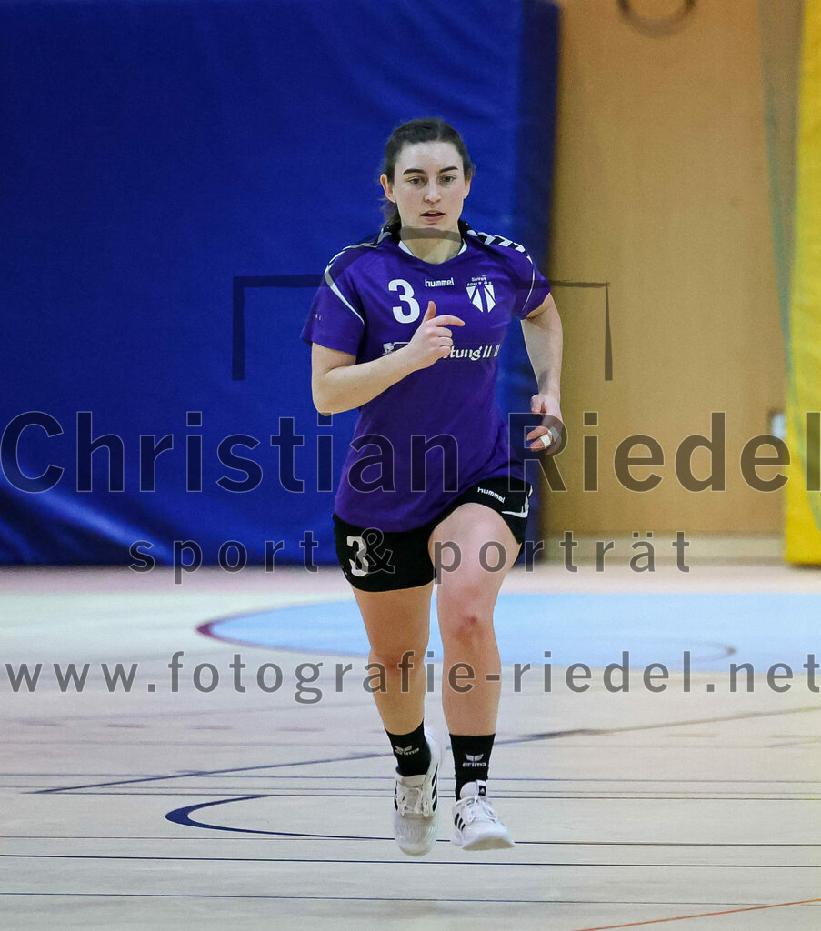 2023-01-21_001_SpVgg_Altenerding_gegen_TSV_Karlsfeld | Erding, Deutschland, 21.01.2023:
Handball, Bezirksoberliga Frauen Altbayern 2022 / 2023, 8. Spieltag, SpVgg Altenerding gegen TSV Karlsfeld, Endergebnis: 28:24

Katharina Künstner (SpVgg Altenerding, #3)

Foto: Christian Riedel / fotografie-riedel.net