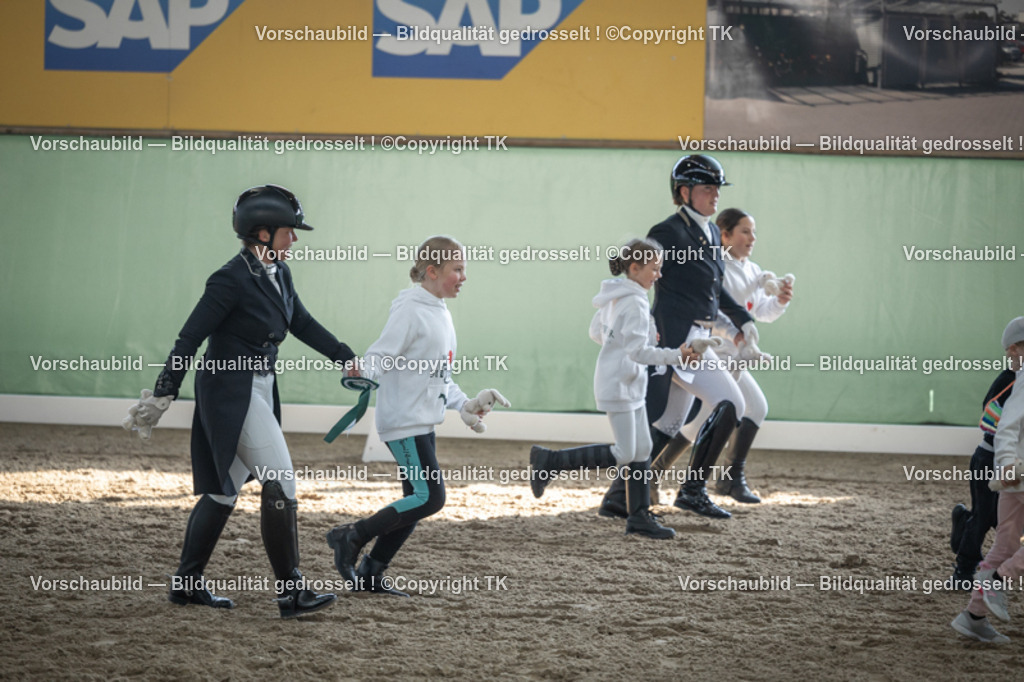 _D5A0234 | Emotionale Pferde- & People-Fotografie rund um Heidelberg, Leimen & Umgebung. Natürliche Fotos von Pferd, Mensch & Familie. Jetzt Termin sichern!