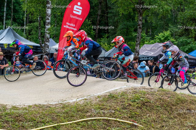 BayBMX2026-05028 | Fotogalerie von Thomas Dettweiler mit Eventbildern und lizenzfreien Fotos. Perfekt als Wandbild, für Büro, Website oder private Nutzung. - Realisiert mit Pictrs.com