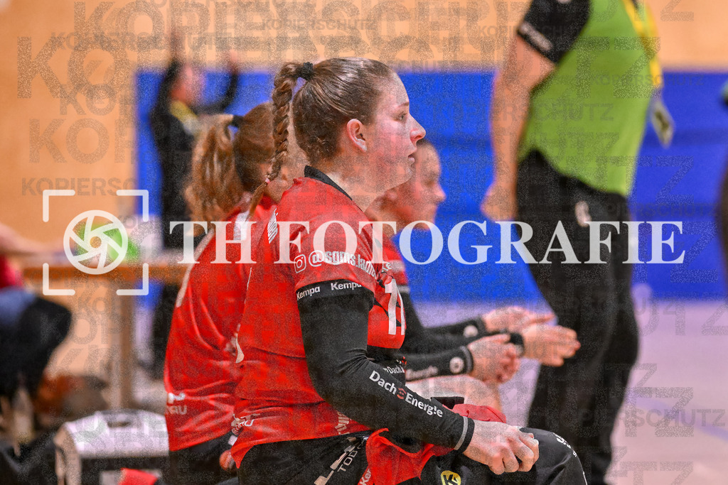 GER, SG Maulburg/Steinen - SG Muggensturm/Kuppenheim, Handball, Suedbadenliga, 17. Spieltag, Saison 2023/2024, 09.03.2024 | Laura Traeber (SG Maulburg/Steinen, #11)

GER, SG Maulburg/Steinen - SG Muggensturm/Kuppenheim, Handball, Suedbadenliga, 17. Spieltag, Saison 2023/2024, 09.03.2024

Foto: TH Fotografie/Thomas Hess